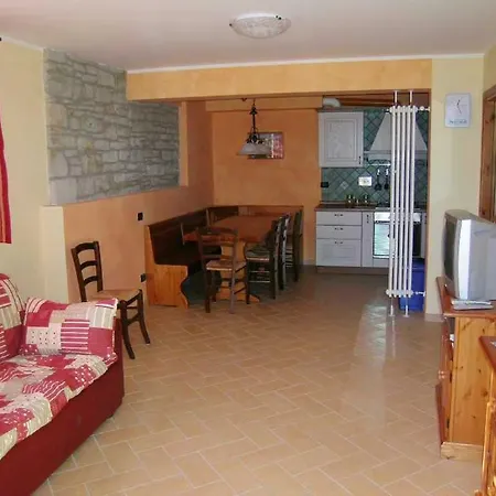 Mara Apartment *